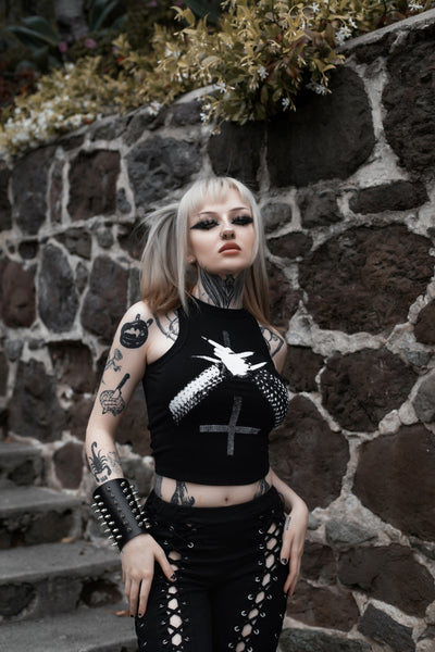 HIBISCUS OG LABEL CROPPED TANK PINK – BlackEyePatch