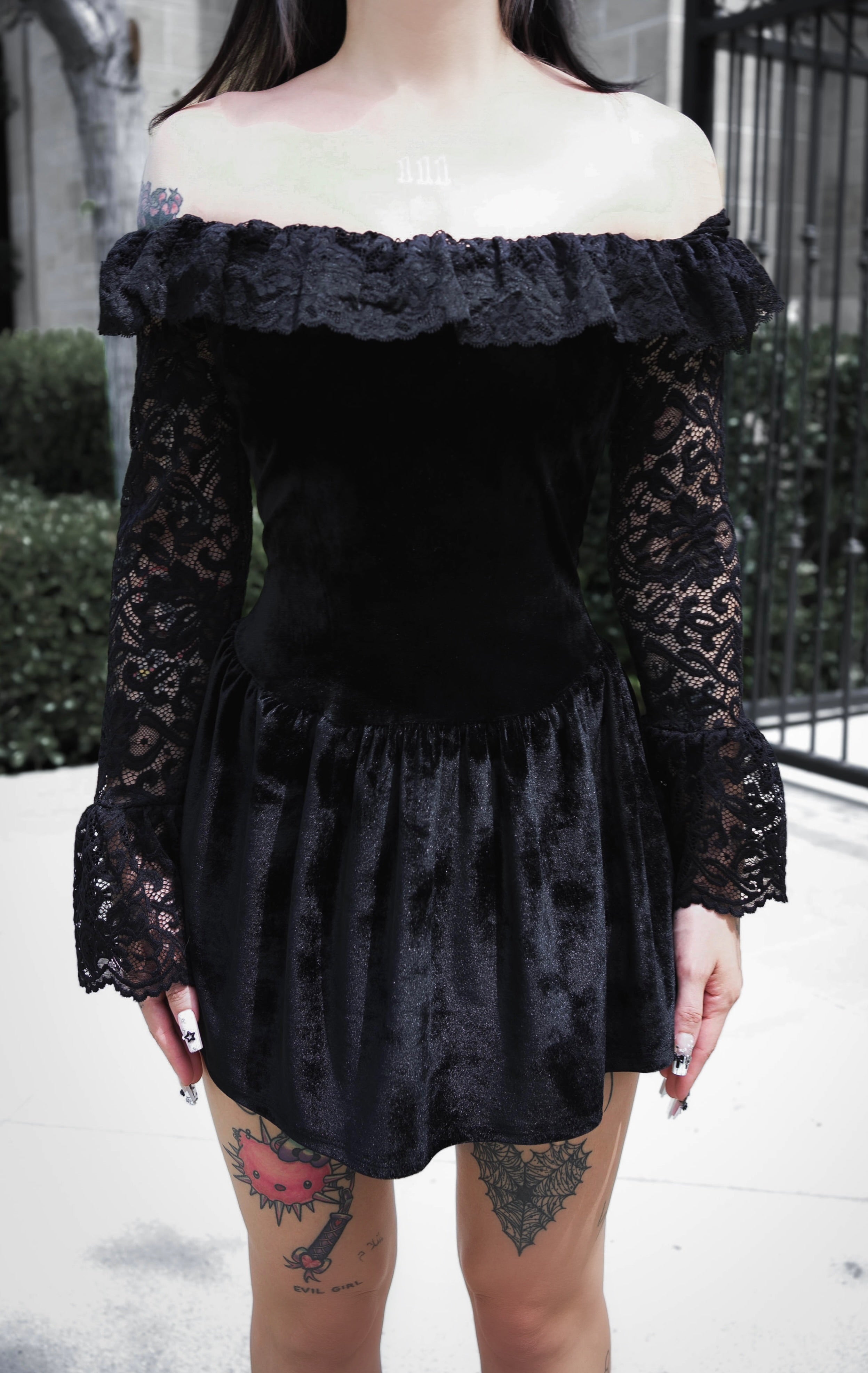 Black Widow Velvet Dress - Vera's Eyecandy Black Widow Velvet Dress - Vera's Eyecandy