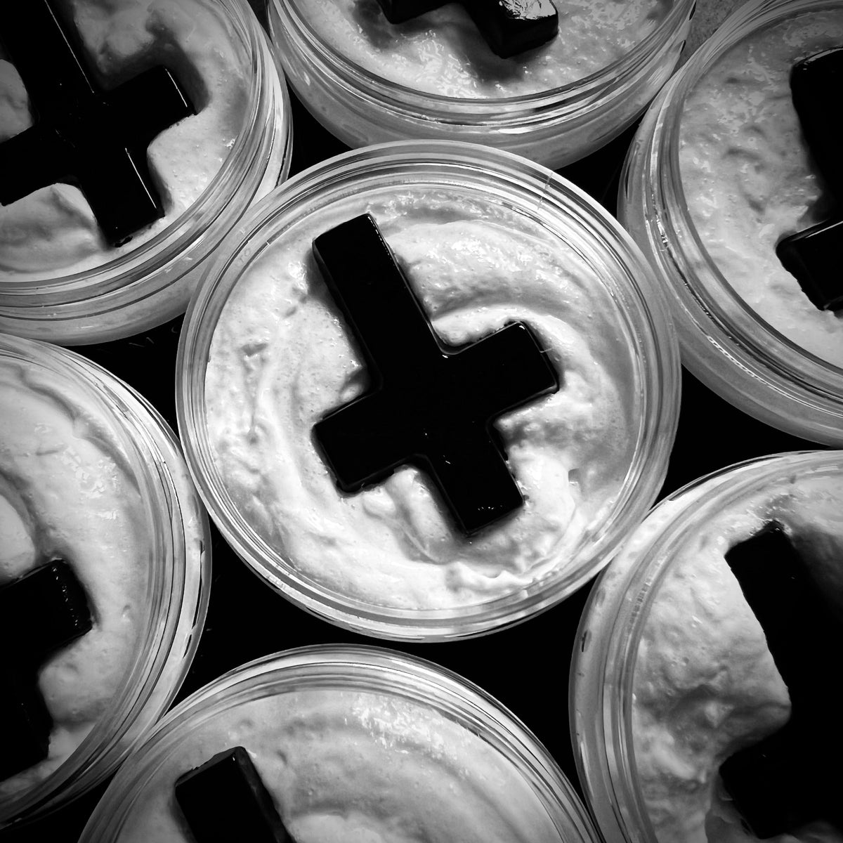 Unholy Foaming Sugar Scrub (Ships from Glamgoria)(U.S. ONLY)