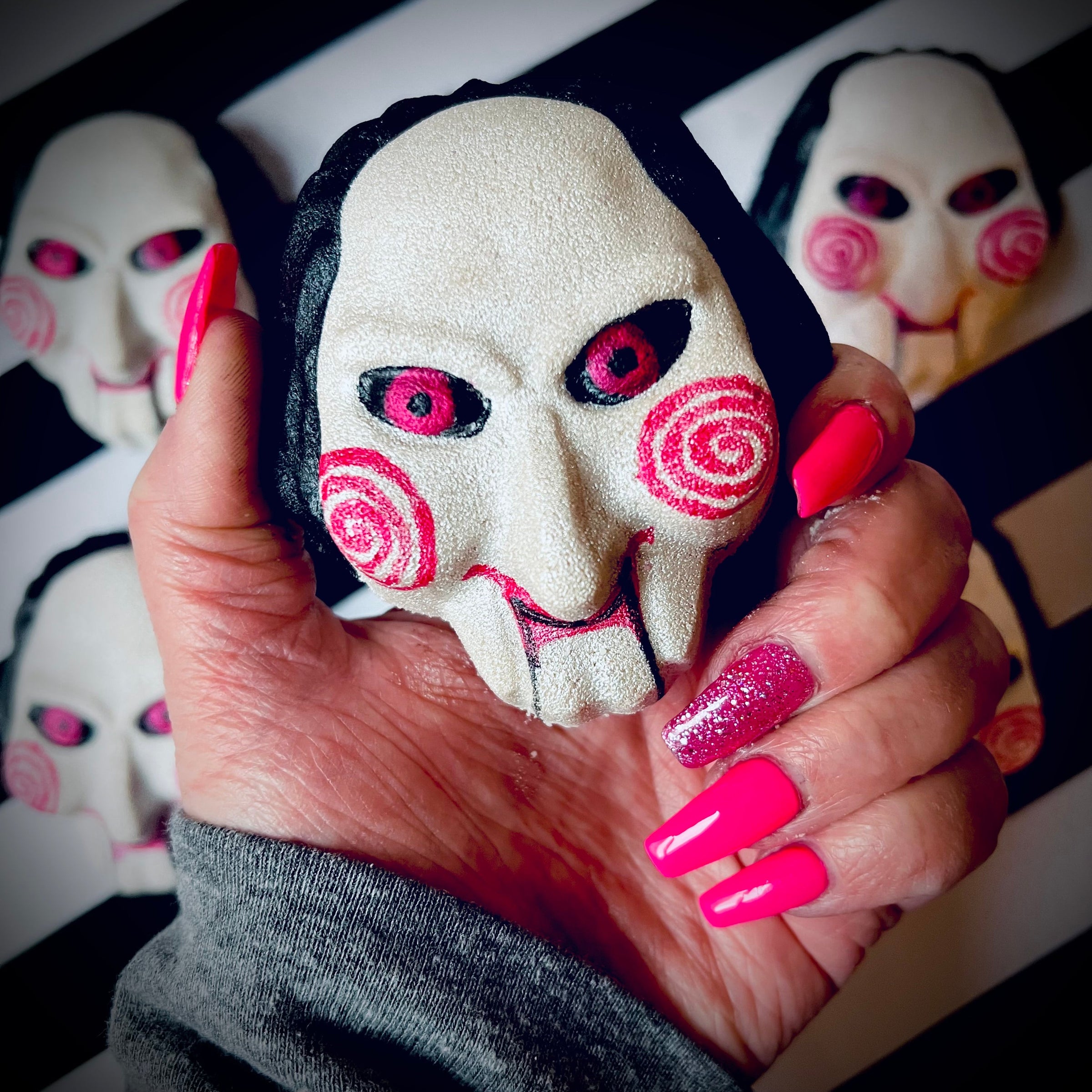 Jigsaw Bath Bomb (Ships from Glamgoria)