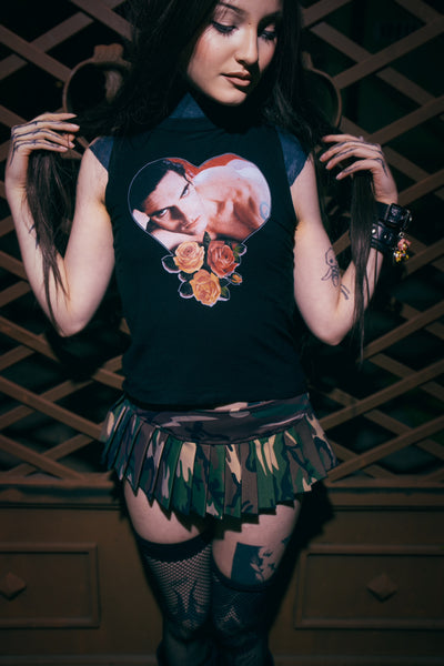 Peter  (Playgirl Roses) Tank