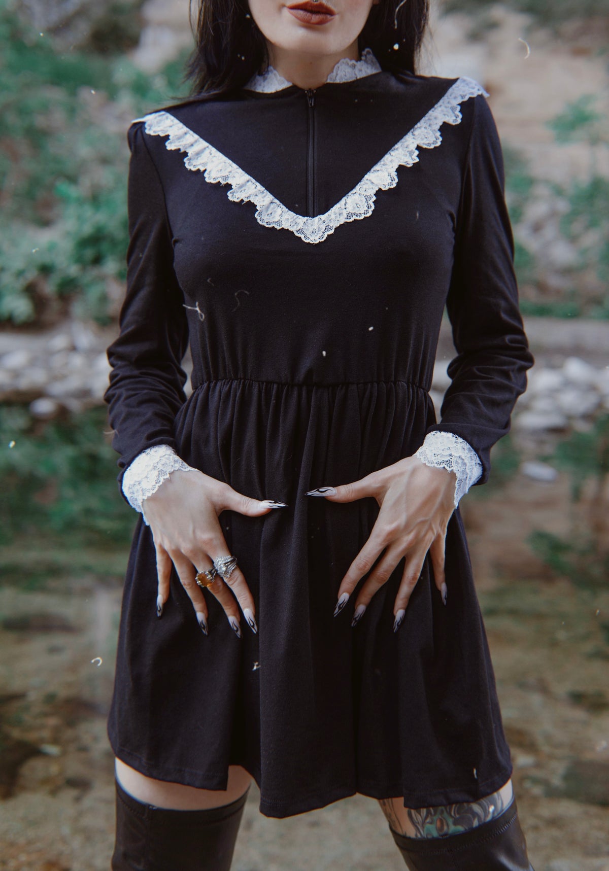 Victorian Lace Dress, M