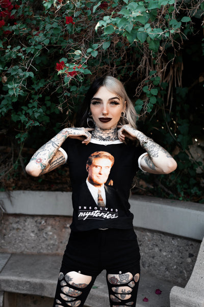 Unsolved Mysteries Ringer Tee